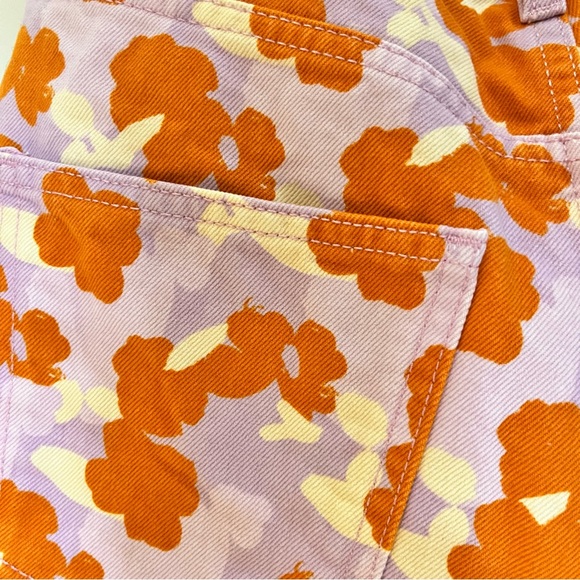 Zara purple and orange Zara shorts with flower pattern. The 90’s short. - Picture 5 of 5